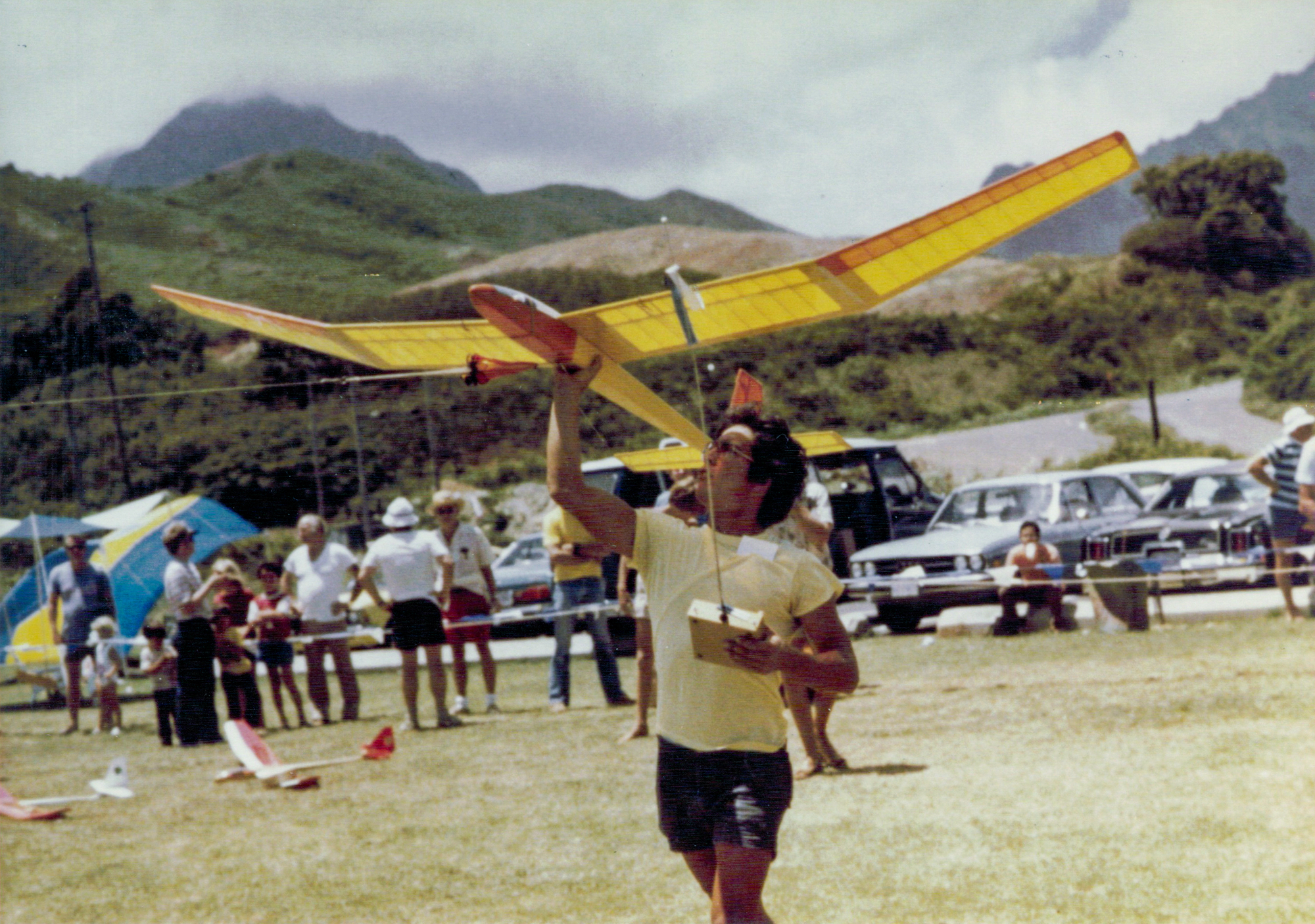 1970s - Dave Wartel with his Maestro Mk III sailplane