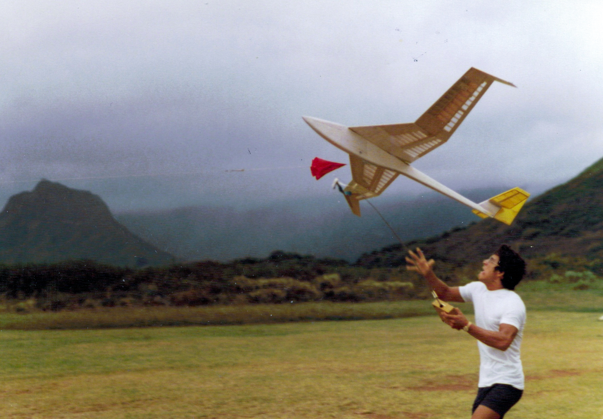 1970s - Mark Chung launching his original design sailplane